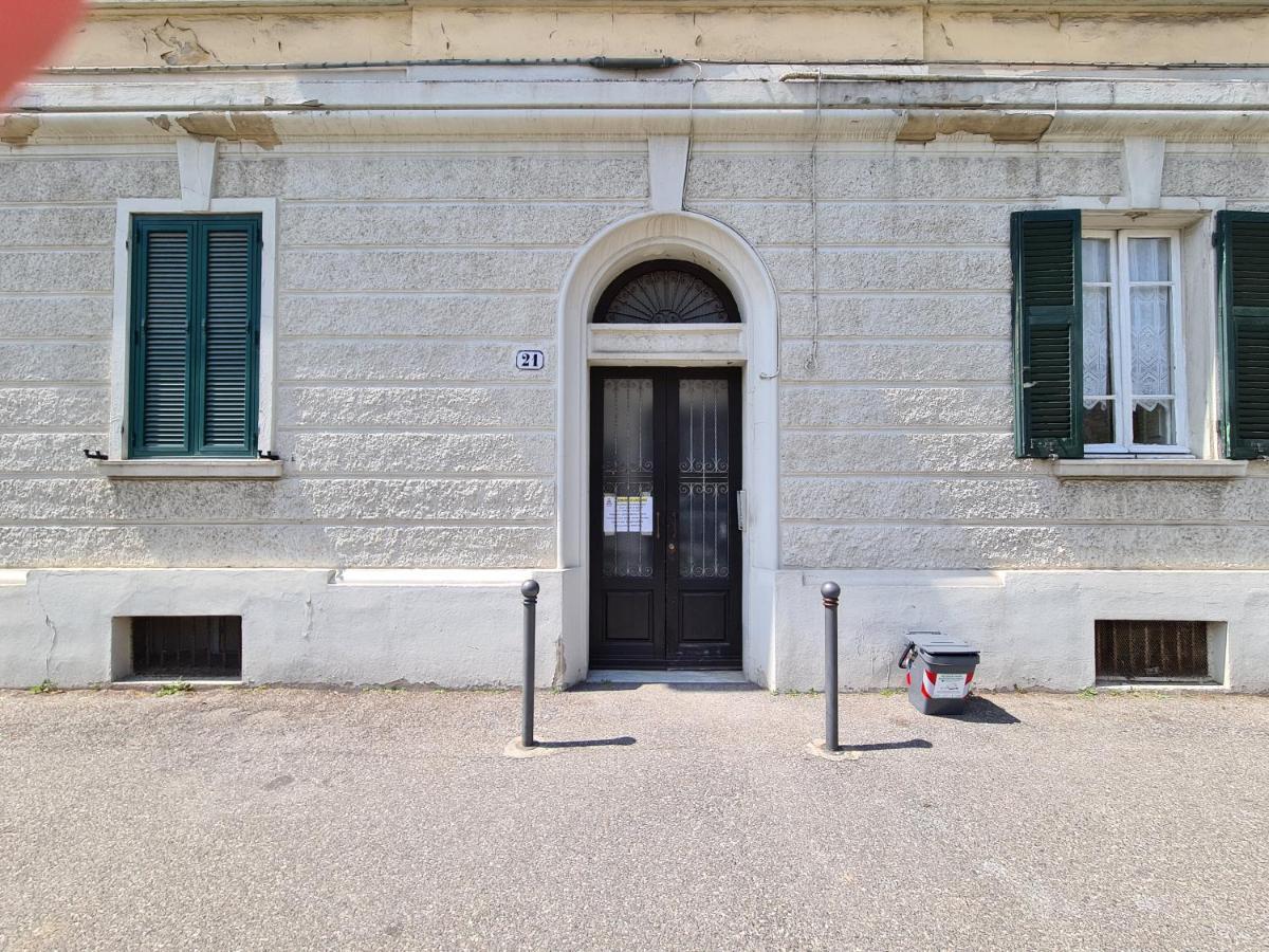 Le Case Di Italo - Viale Ippolito Nievo 21 Apartment Ливорно Екстериор снимка